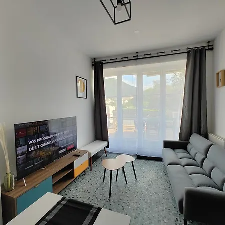 Avec 2 Jusqu'a 6 Voyageurs Proche Centre 公寓 *