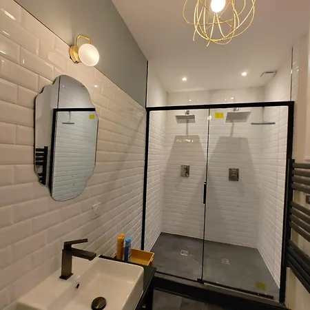 Avec 2 Jusqu'a 6 Voyageurs Proche Centre Apartment *