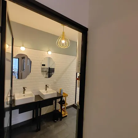 Avec 2 Jusqu'a 6 Voyageurs Proche Centre Apartment *