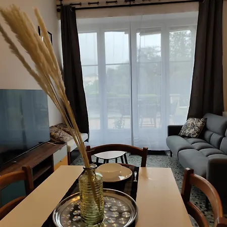 Apartment Avec 2 Jusqu'a 6 Voyageurs Proche Centre Lourdes