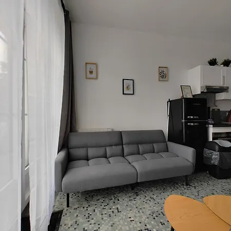 Avec 2 Jusqu'a 6 Voyageurs Proche Centre 卢德