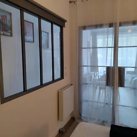 Avec 2 Jusqu'a 6 Voyageurs Proche Centre * 卢德