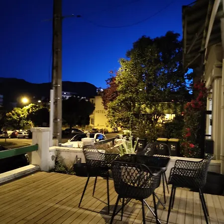 Avec 2 Jusqu'a 6 Voyageurs Proche Centre Lourdes