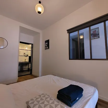 Daire Avec 2 Jusqu'a 6 Voyageurs Proche Centre *